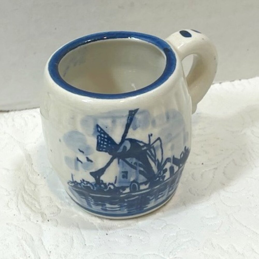 VTG Holland Dutch Windmill Hand Painted Ceramic Mini Stein/Tea Cup 2" Tall